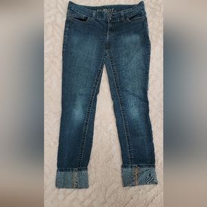 Mid-Rise Skinny Cuffed Jeans